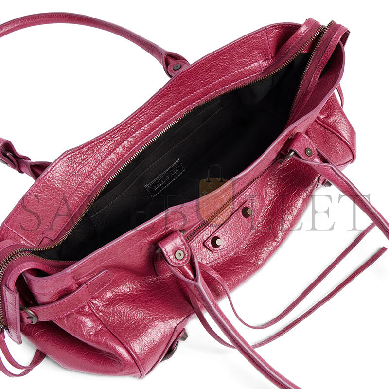 BALENCIAGA WOMEN'S LE CITY BAG EAST-WEST IN FRAMBOISE 8457042ABEK5729 (40*18*15cm) BALENCIAGA WOMEN'S LE CITY BAG EAST-WEST IN FRAMBOISE 8457042ABEK5729 (40*18*15cm)